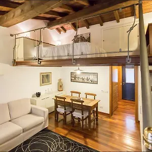 Apartamento Cairoli, Milão