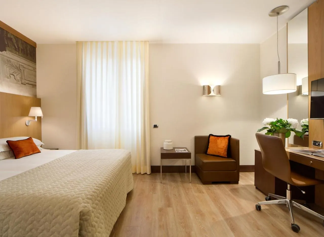 Starhotels Ritz Milán Itálie