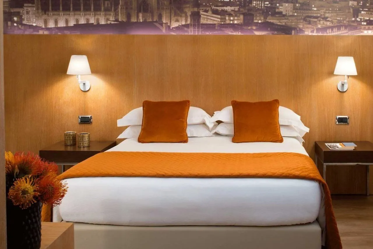 Starhotels Ritz Milán 4*,